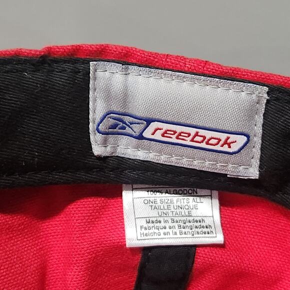 VTG Y2K Tampa Bay Buccaneers Reebok NFL Football Strapback Hat Cap OSFA - Picture 13 of 14